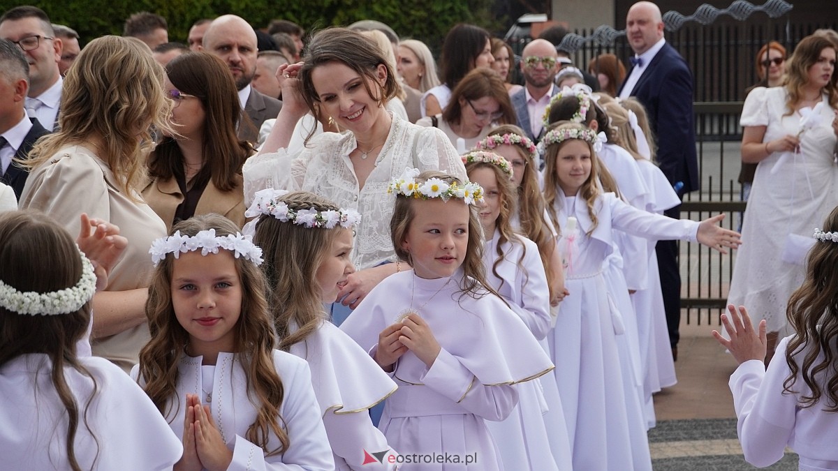 I Komunia Święta w kościele pw. Królowej Rodzin [31.05.2026] - zdjęcie #52 - eOstroleka.pl