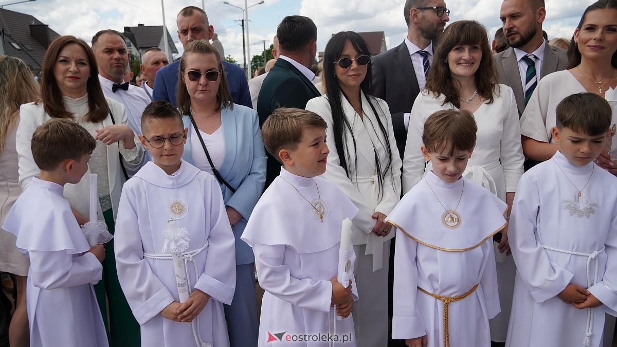 I Komunia Święta w kościele pw. Królowej Rodzin [31.05.2026] - zdjęcie #45 - eOstroleka.pl
