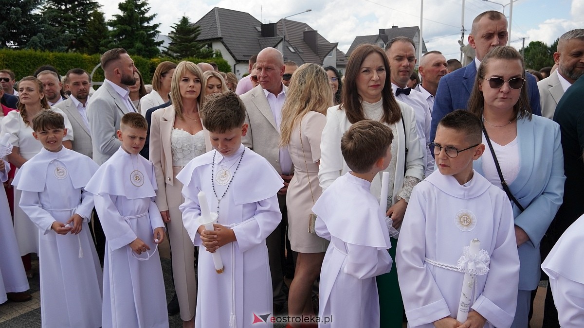I Komunia Święta w kościele pw. Królowej Rodzin [31.05.2026] - zdjęcie #44 - eOstroleka.pl
