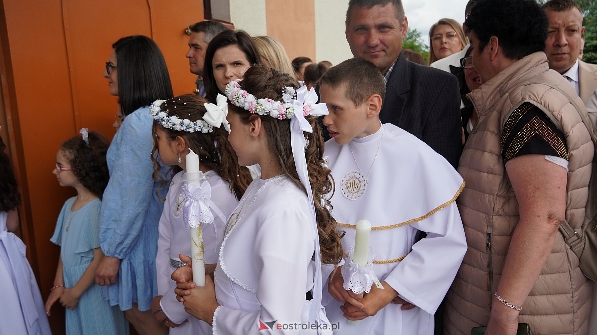 I Komunia Święta w kościele pw. Królowej Rodzin [31.05.2026] - zdjęcie #30 - eOstroleka.pl