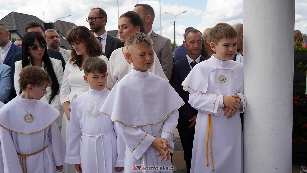 I Komunia Święta w kościele pw. Królowej Rodzin [31.05.2026] - zdjęcie #28 - eOstroleka.pl