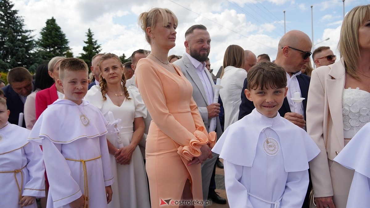 I Komunia Święta w kościele pw. Królowej Rodzin [31.05.2026] - zdjęcie #23 - eOstroleka.pl