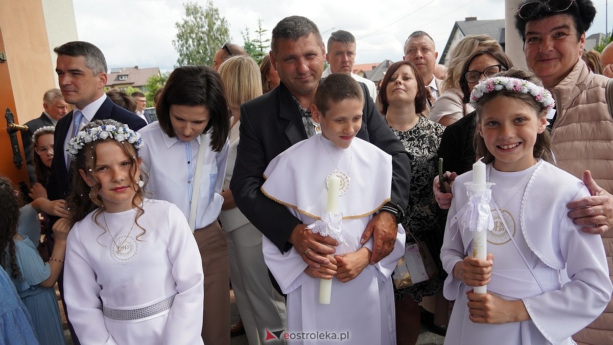 I Komunia Święta w kościele pw. Królowej Rodzin [31.05.2026] - zdjęcie #19 - eOstroleka.pl