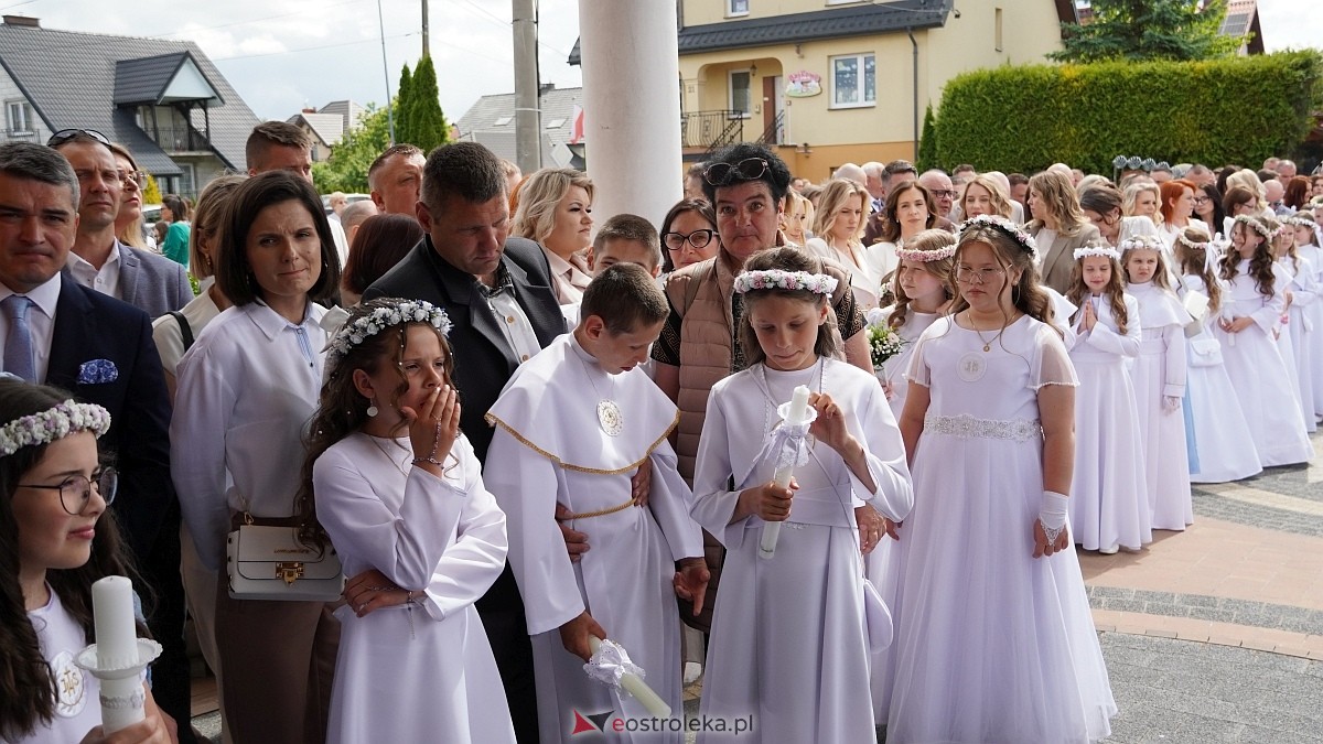 I Komunia Święta w kościele pw. Królowej Rodzin [31.05.2026] - zdjęcie #14 - eOstroleka.pl