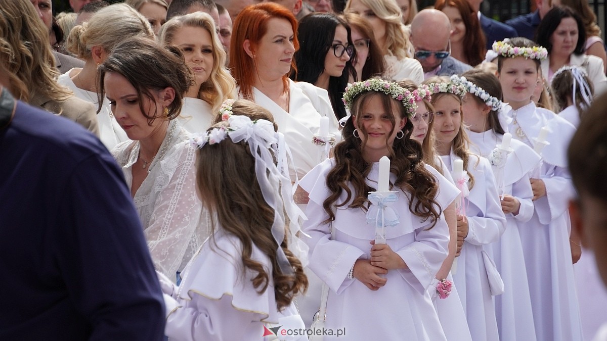 I Komunia Święta w kościele pw. Królowej Rodzin [31.05.2026] - zdjęcie #12 - eOstroleka.pl