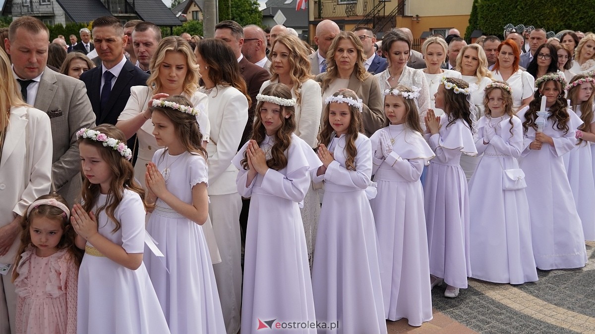 I Komunia Święta w kościele pw. Królowej Rodzin [31.05.2026] - zdjęcie #7 - eOstroleka.pl