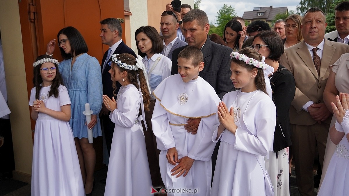 I Komunia Święta w kościele pw. Królowej Rodzin [31.05.2026] - zdjęcie #6 - eOstroleka.pl