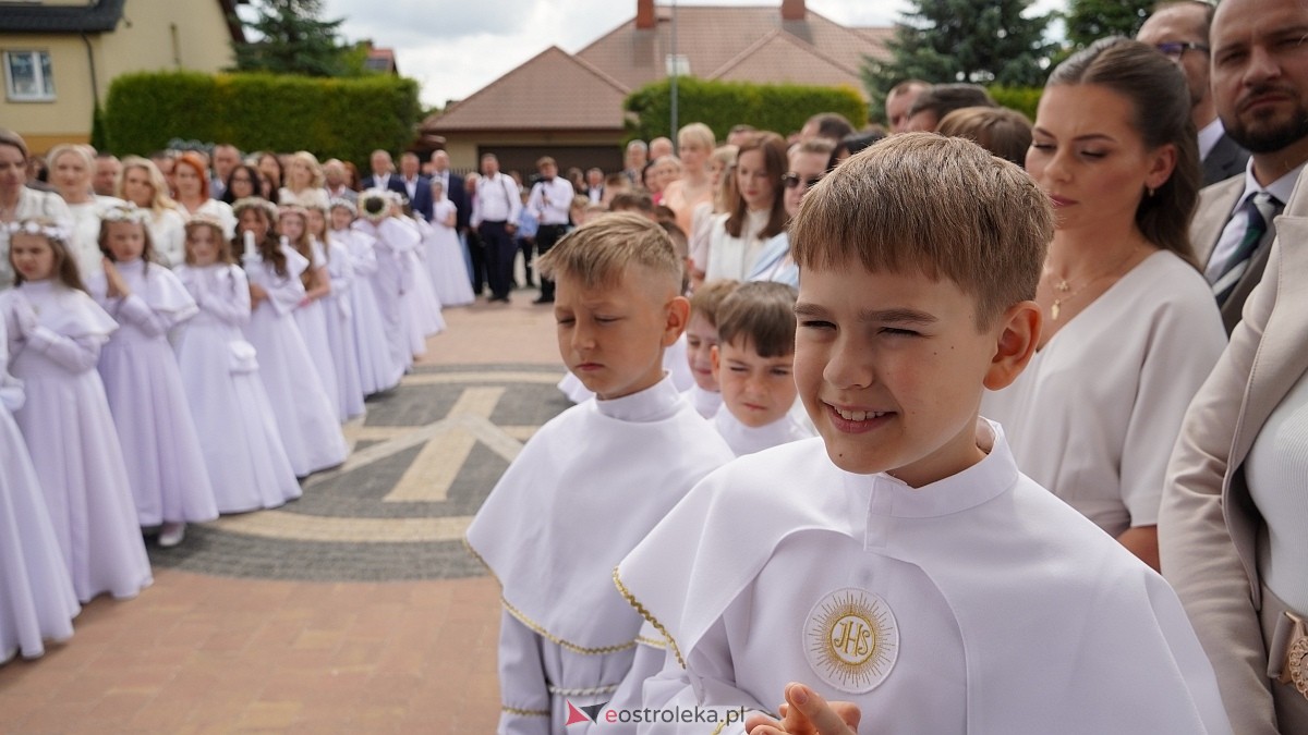 I Komunia Święta w kościele pw. Królowej Rodzin [31.05.2026] - zdjęcie #5 - eOstroleka.pl