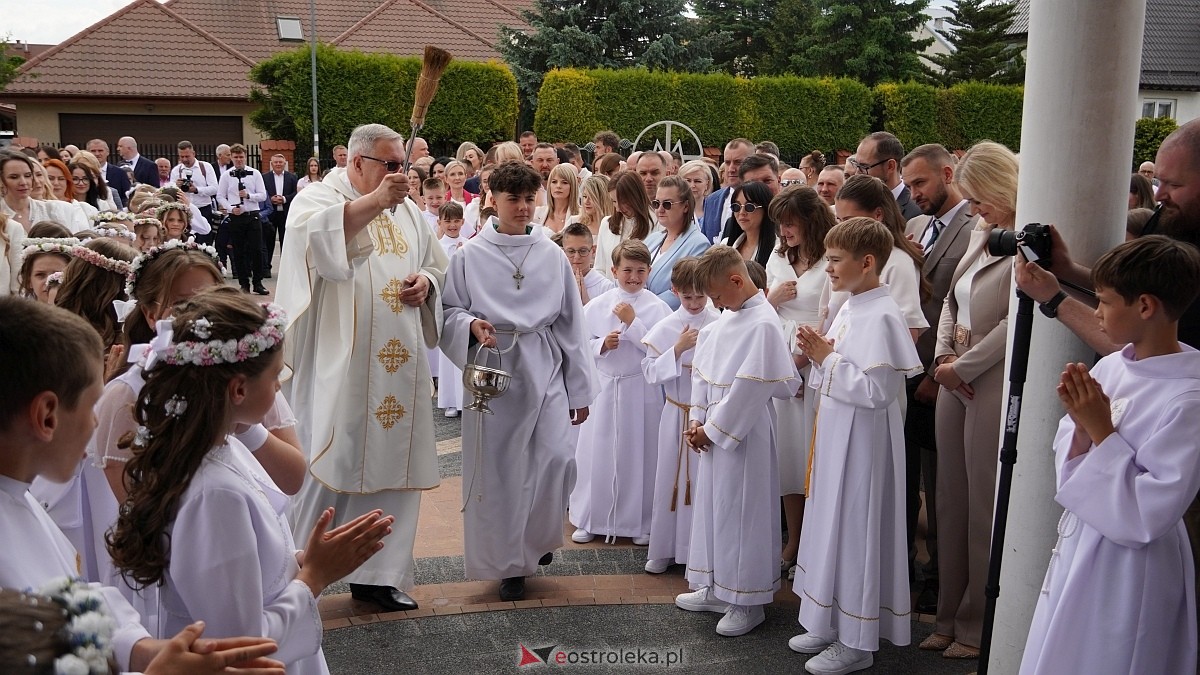 I Komunia Święta w kościele pw. Królowej Rodzin [31.05.2026] - zdjęcie #2 - eOstroleka.pl