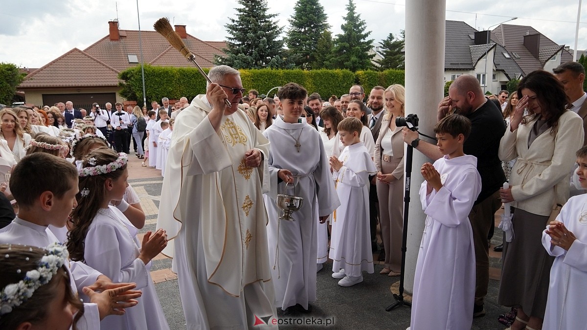I Komunia Święta w kościele pw. Królowej Rodzin [31.05.2026] - zdjęcie #1 - eOstroleka.pl
