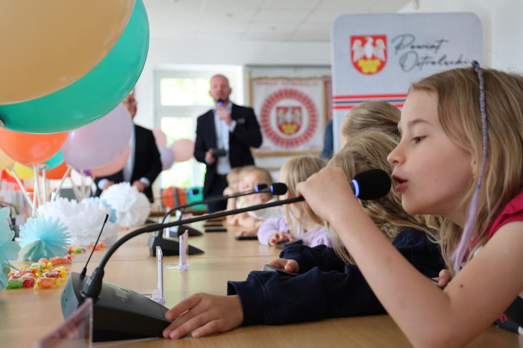 Wyjątkowy Dzień Dziecka w Starostwie Powiatowym w Ostrołęce [1.06.2026] - zdjęcie #28 - eOstroleka.pl