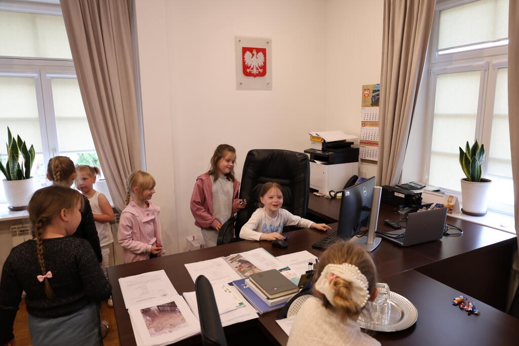 Wyjątkowy Dzień Dziecka w Starostwie Powiatowym w Ostrołęce [1.06.2026] - zdjęcie #22 - eOstroleka.pl