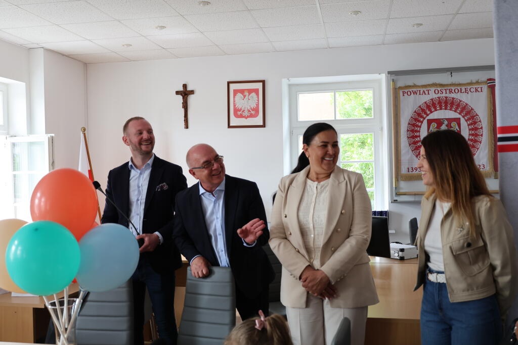 Wyjątkowy Dzień Dziecka w Starostwie Powiatowym w Ostrołęce [1.06.2026] - zdjęcie #4 - eOstroleka.pl