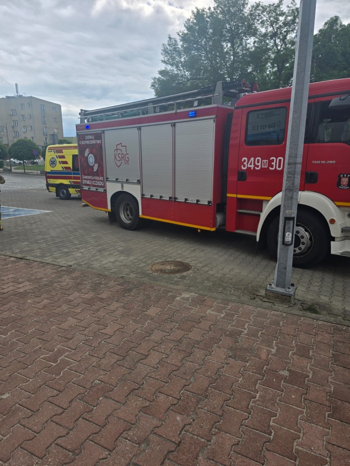 Alarm pożarowy na Placu Bema [31.05.2026] - zdjęcie #4 - eOstroleka.pl