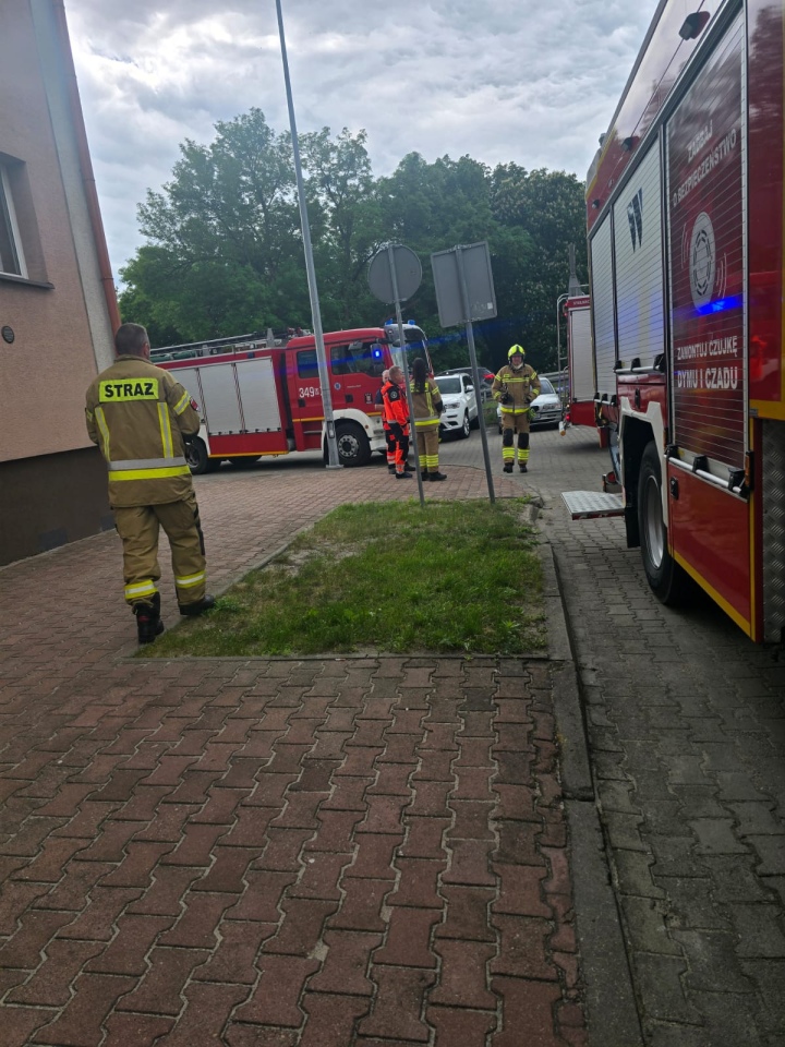 Alarm pożarowy na Placu Bema [31.05.2026] - zdjęcie #2 - eOstroleka.pl