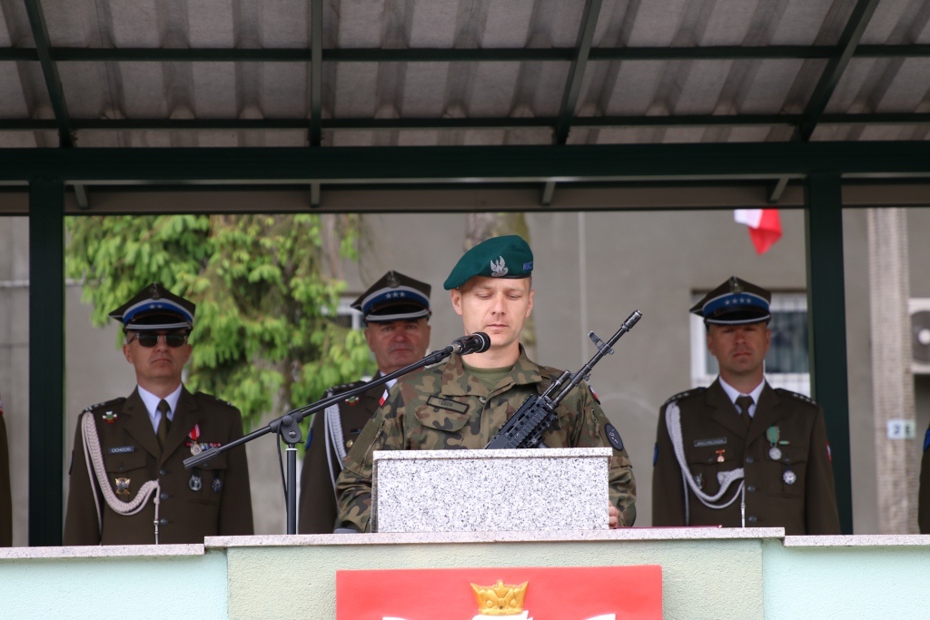 Przysięga wojskowa 2026 w Przasnyszu - fot. 2Orel [30.05.2026] - zdjęcie #8 - eOstroleka.pl