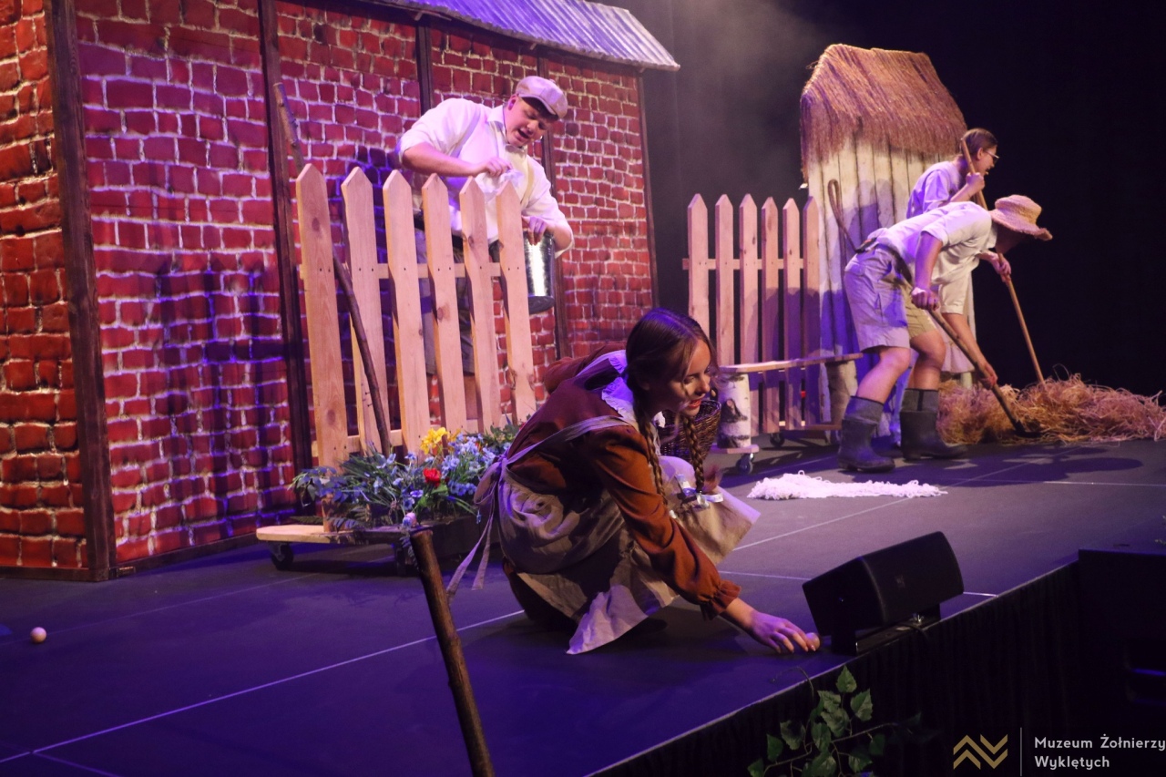 Musical Witek w Muzeum Żołnierzy Wyklętych w Ostrołęce [01.06.2026] - zdjęcie #43 - eOstroleka.pl