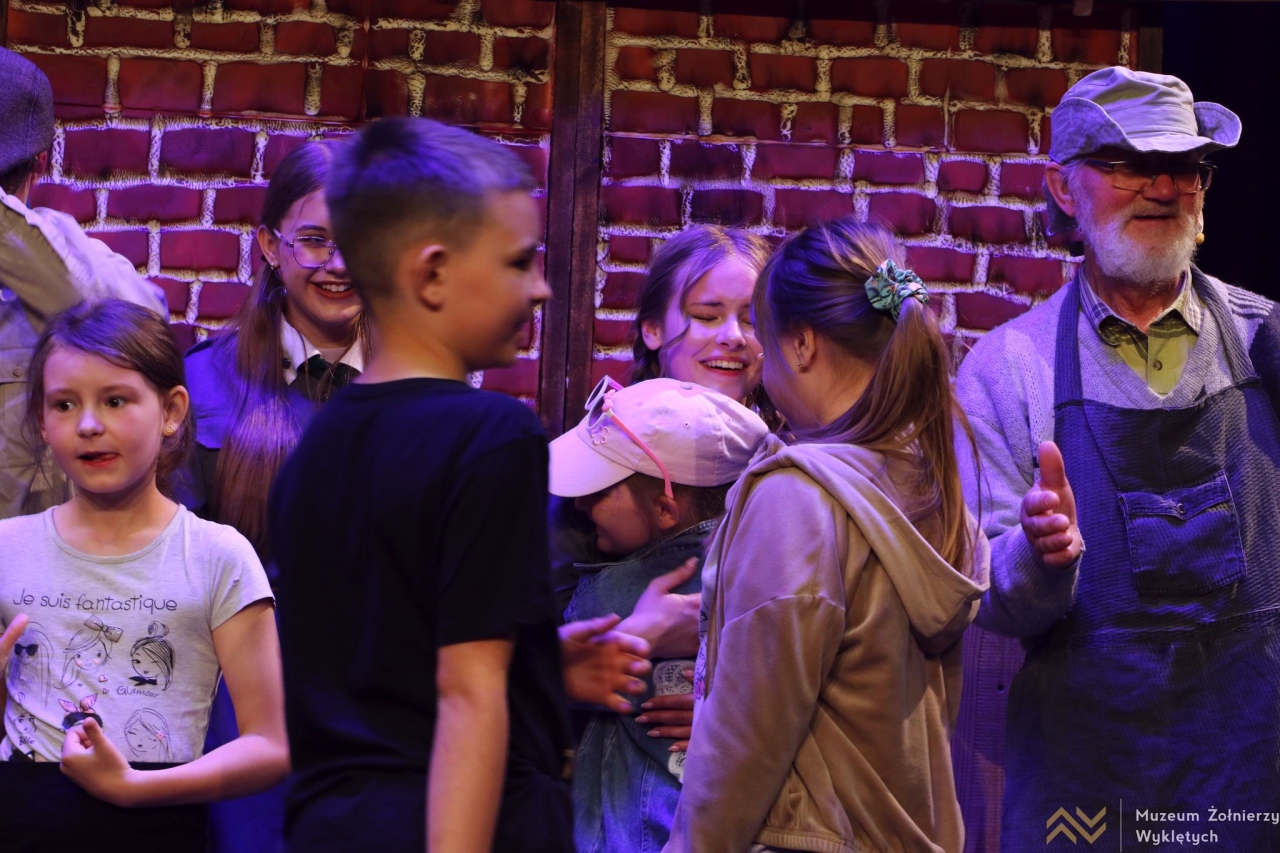 Musical Witek w Muzeum Żołnierzy Wyklętych w Ostrołęce [01.06.2026] - zdjęcie #27 - eOstroleka.pl