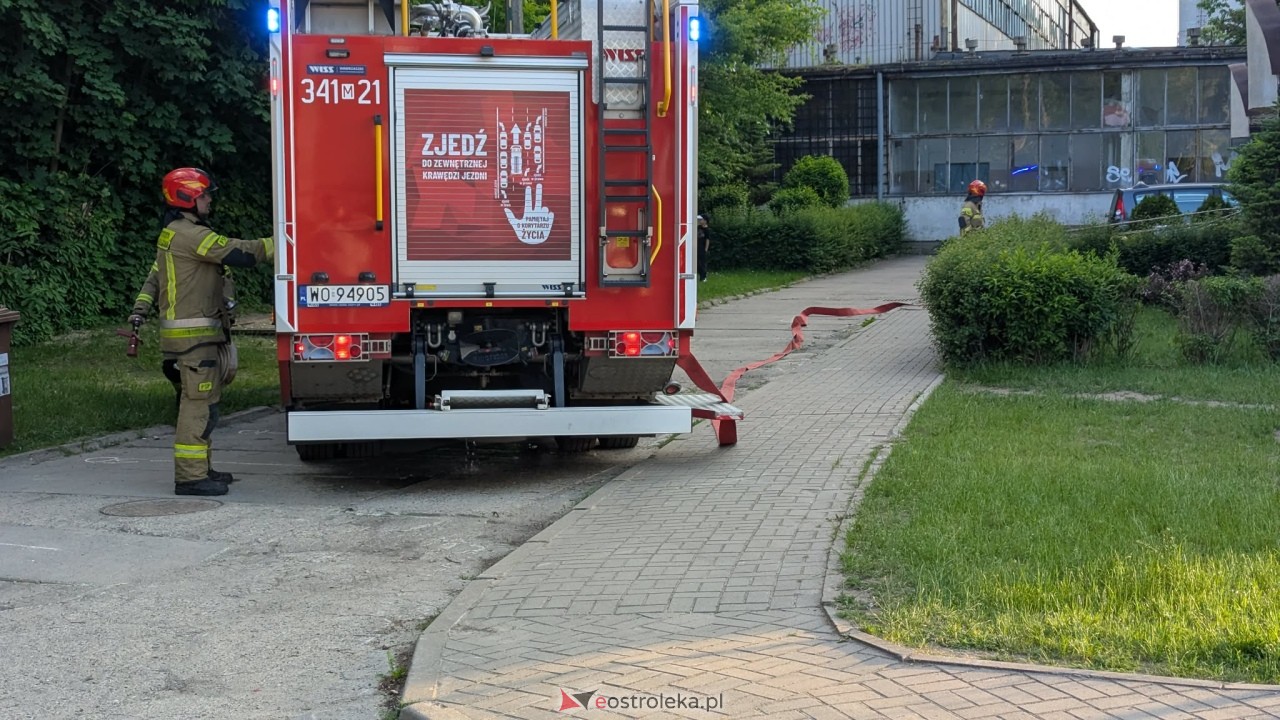 Akcja strażacka przy ulicy Żeromskiego w Ostrołęce [03.06.2026] - zdjęcie #6 - eOstroleka.pl