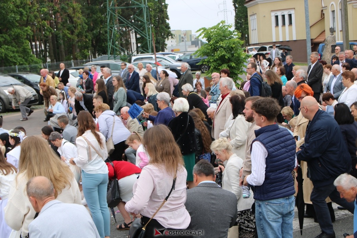 Uroczysta procesja Bożego Ciała w parafii pw. św. Franciszka z Asyżu [4.06.2026] - zdjęcie #53 - eOstroleka.pl