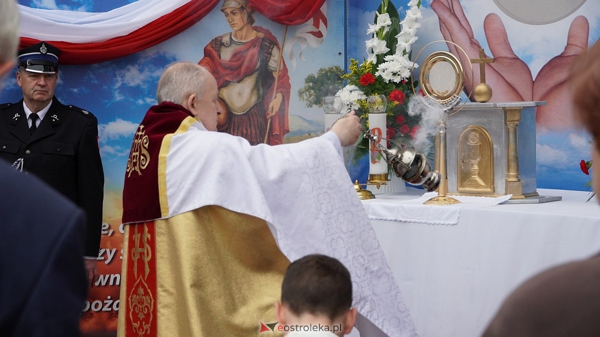 Procesja Bożego Ciała w sanktuarium pw. św. Antoniego Padewskiego w Ostrołęce [04.06.2026] - zdjęcie #78 - eOstroleka.pl