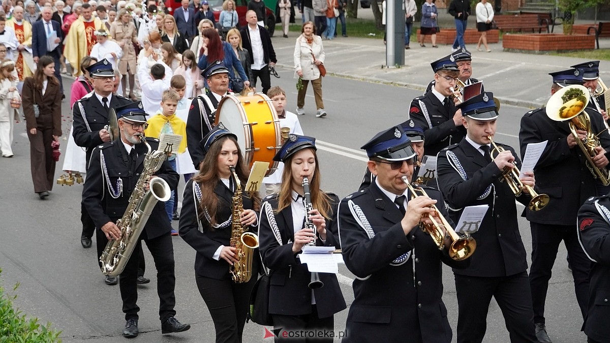 Procesja Bożego Ciała w sanktuarium pw. św. Antoniego Padewskiego w Ostrołęce [04.06.2026] - zdjęcie #55 - eOstroleka.pl