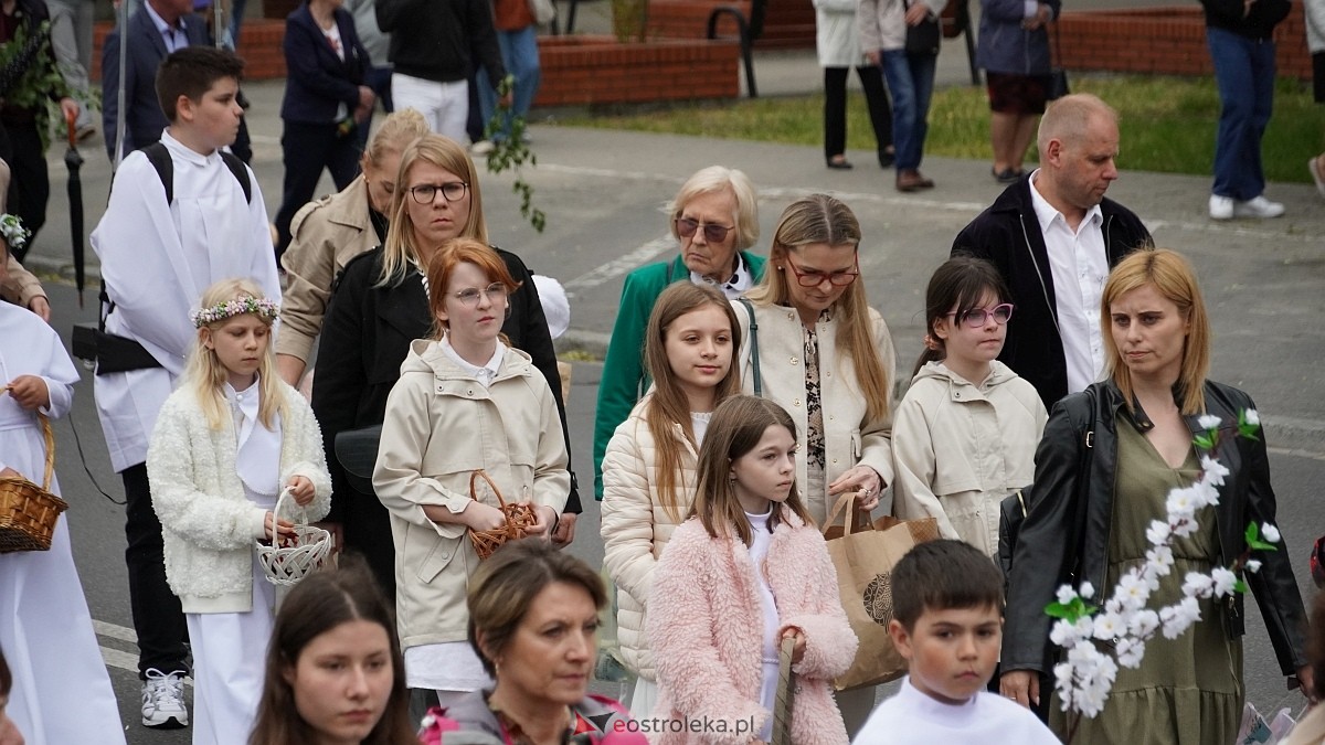 Procesja Bożego Ciała w sanktuarium pw. św. Antoniego Padewskiego w Ostrołęce [04.06.2026] - zdjęcie #46 - eOstroleka.pl