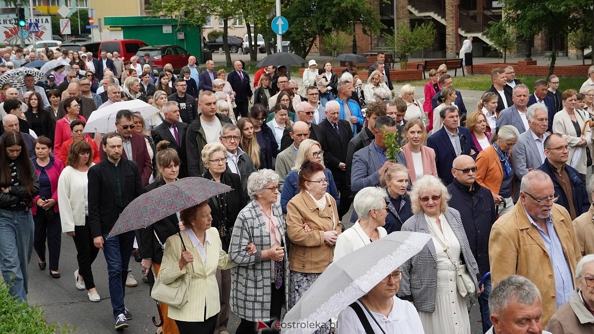 Procesja Bożego Ciała w sanktuarium pw. św. Antoniego Padewskiego w Ostrołęce [04.06.2026] - zdjęcie #7 - eOstroleka.pl