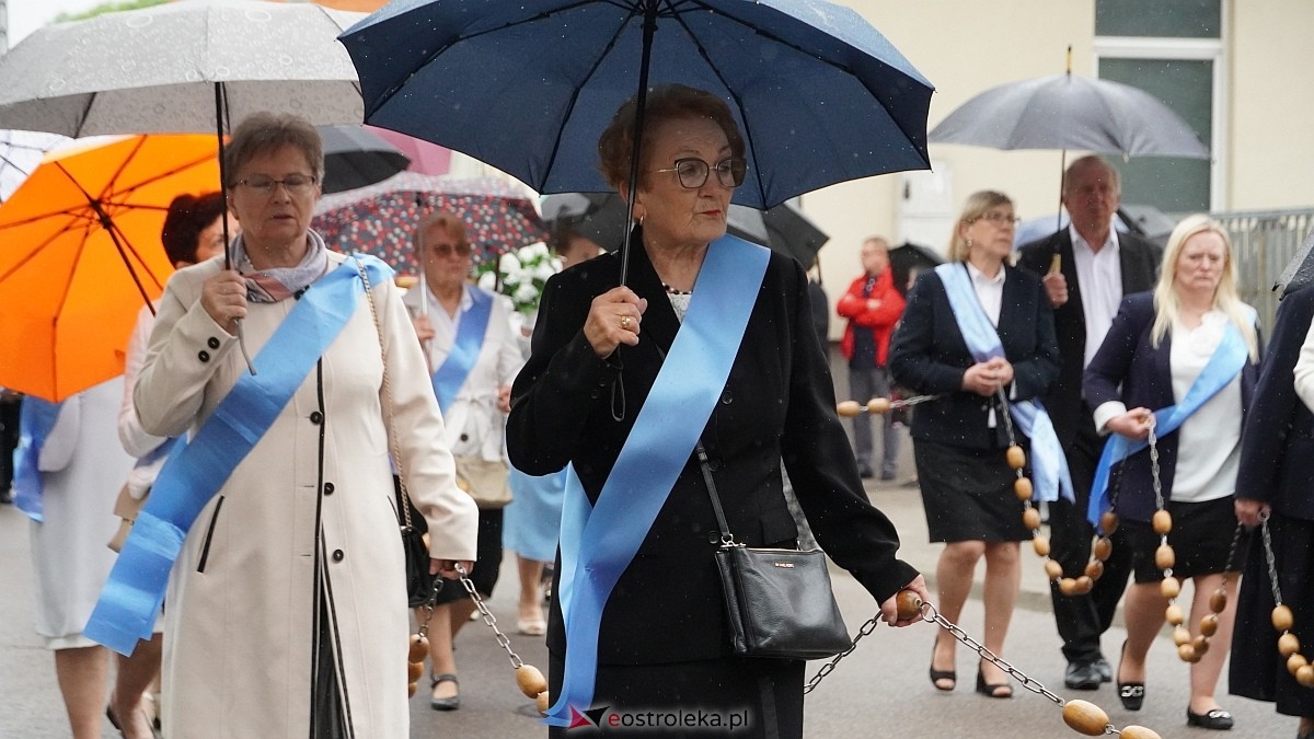 Procesja Bożego Ciała w kościele farnym [04.06.2026] - zdjęcie #104 - eOstroleka.pl