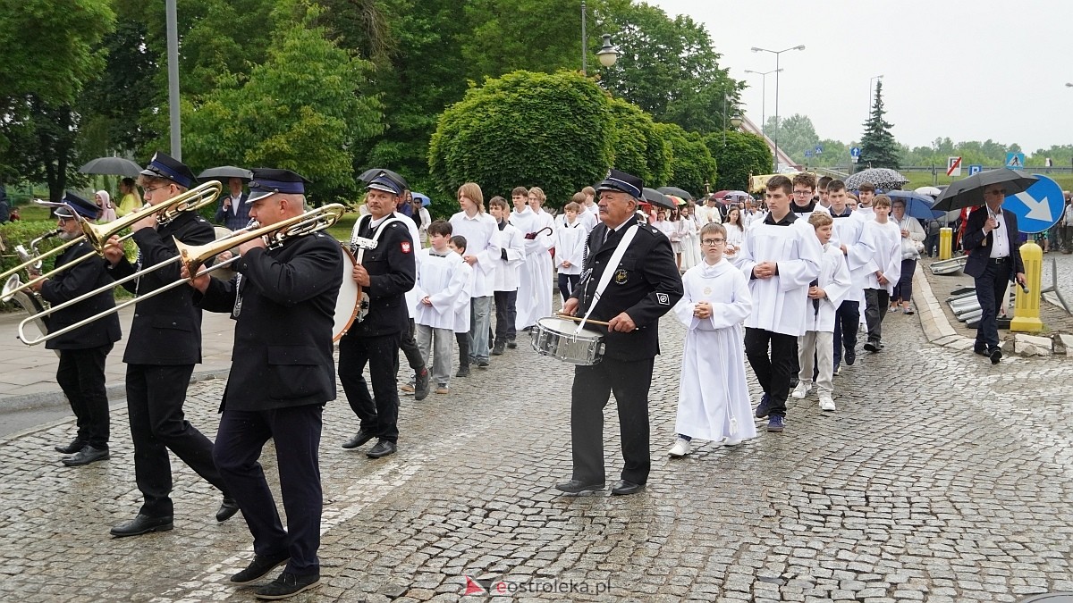 Procesja Bożego Ciała w kościele farnym [04.06.2026] - zdjęcie #67 - eOstroleka.pl