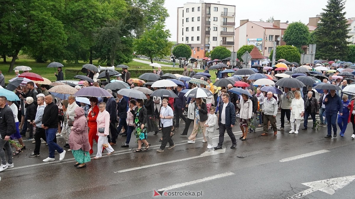 Procesja Bożego Ciała w kościele farnym [04.06.2026] - zdjęcie #38 - eOstroleka.pl