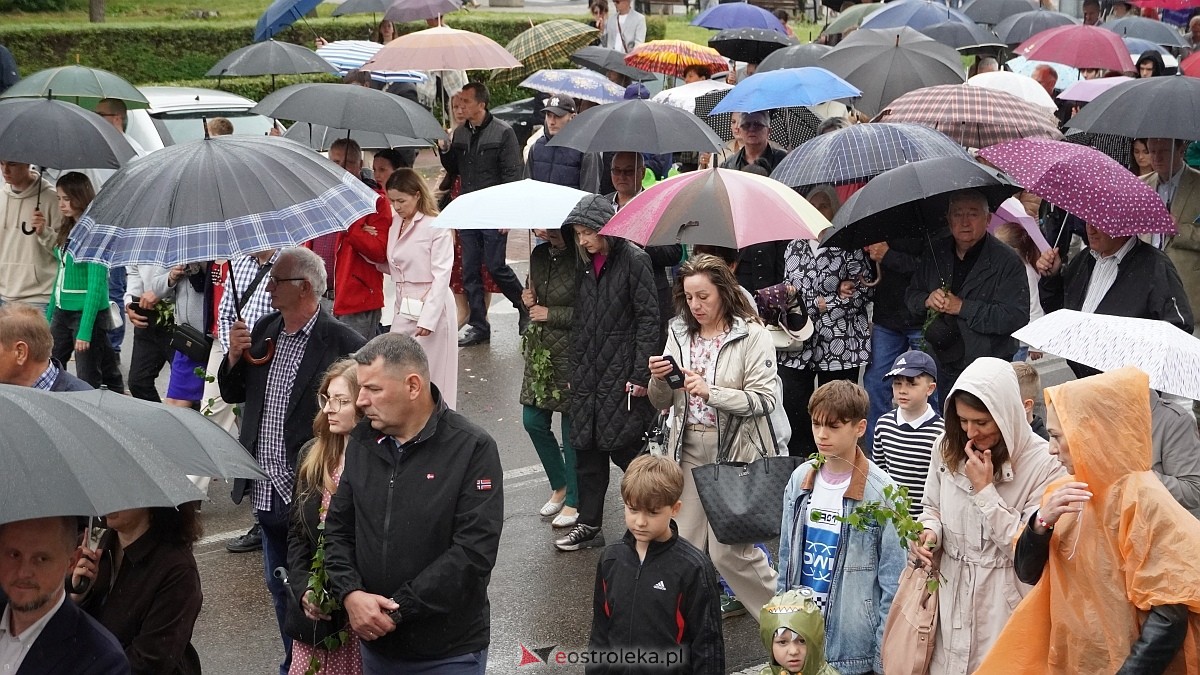 Procesja Bożego Ciała w kościele farnym [04.06.2026] - zdjęcie #5 - eOstroleka.pl