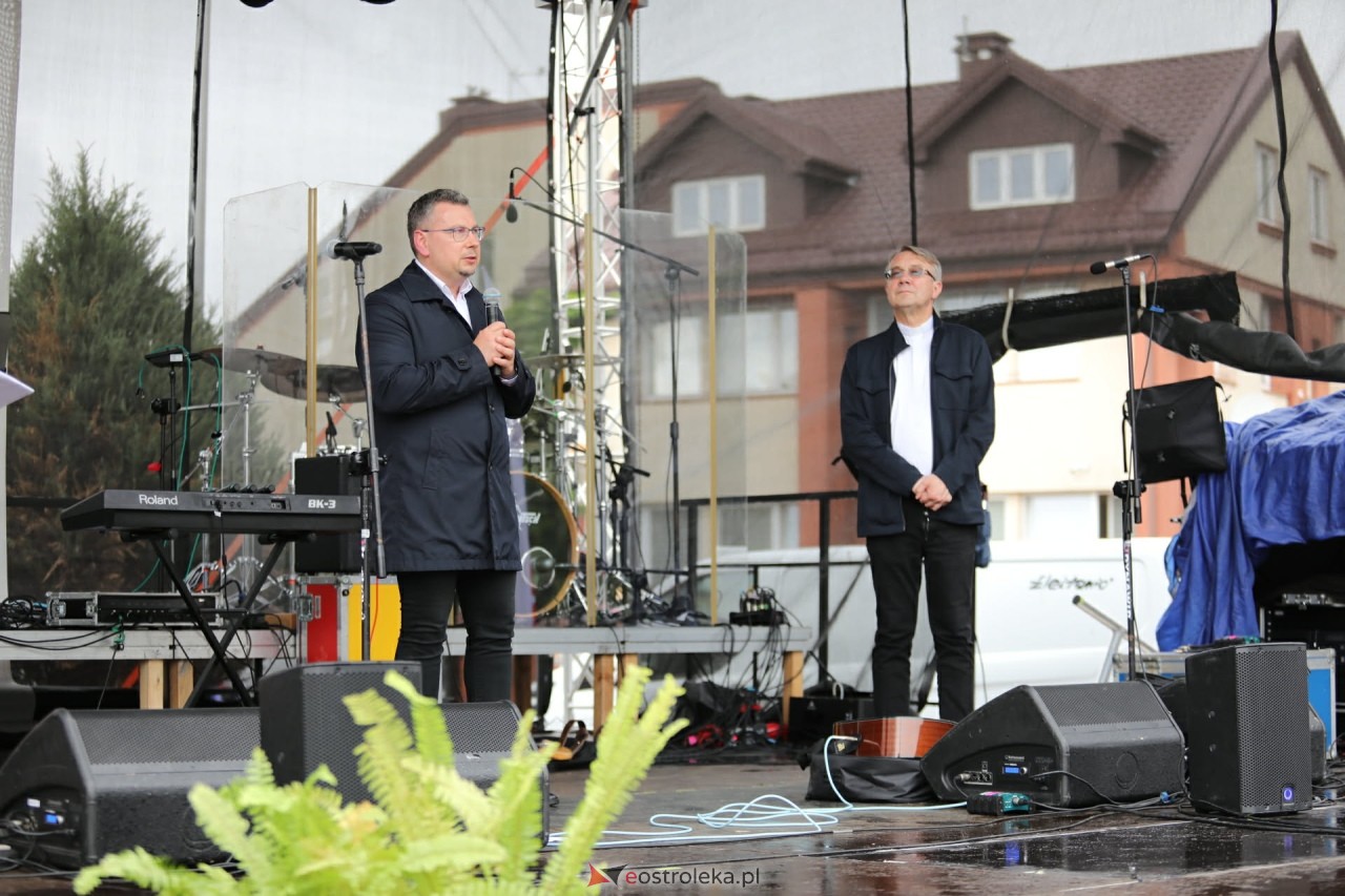 Zjednoczeni dla Miłości - Koncert Uwielbienia w Ostrołęce [04.06.2026] - zdjęcie #147 - eOstroleka.pl