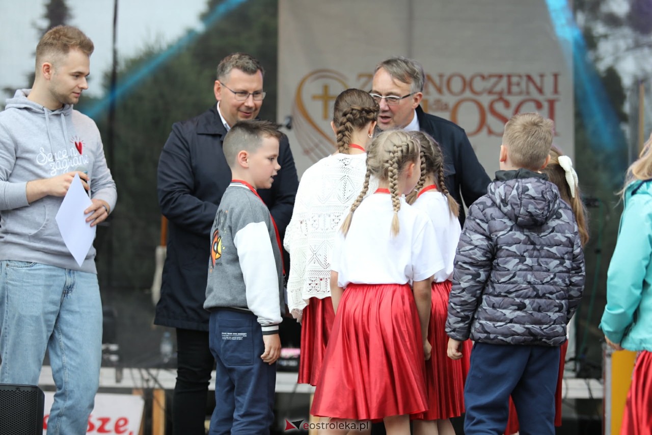 Zjednoczeni dla Miłości - Koncert Uwielbienia w Ostrołęce [04.06.2026] - zdjęcie #132 - eOstroleka.pl