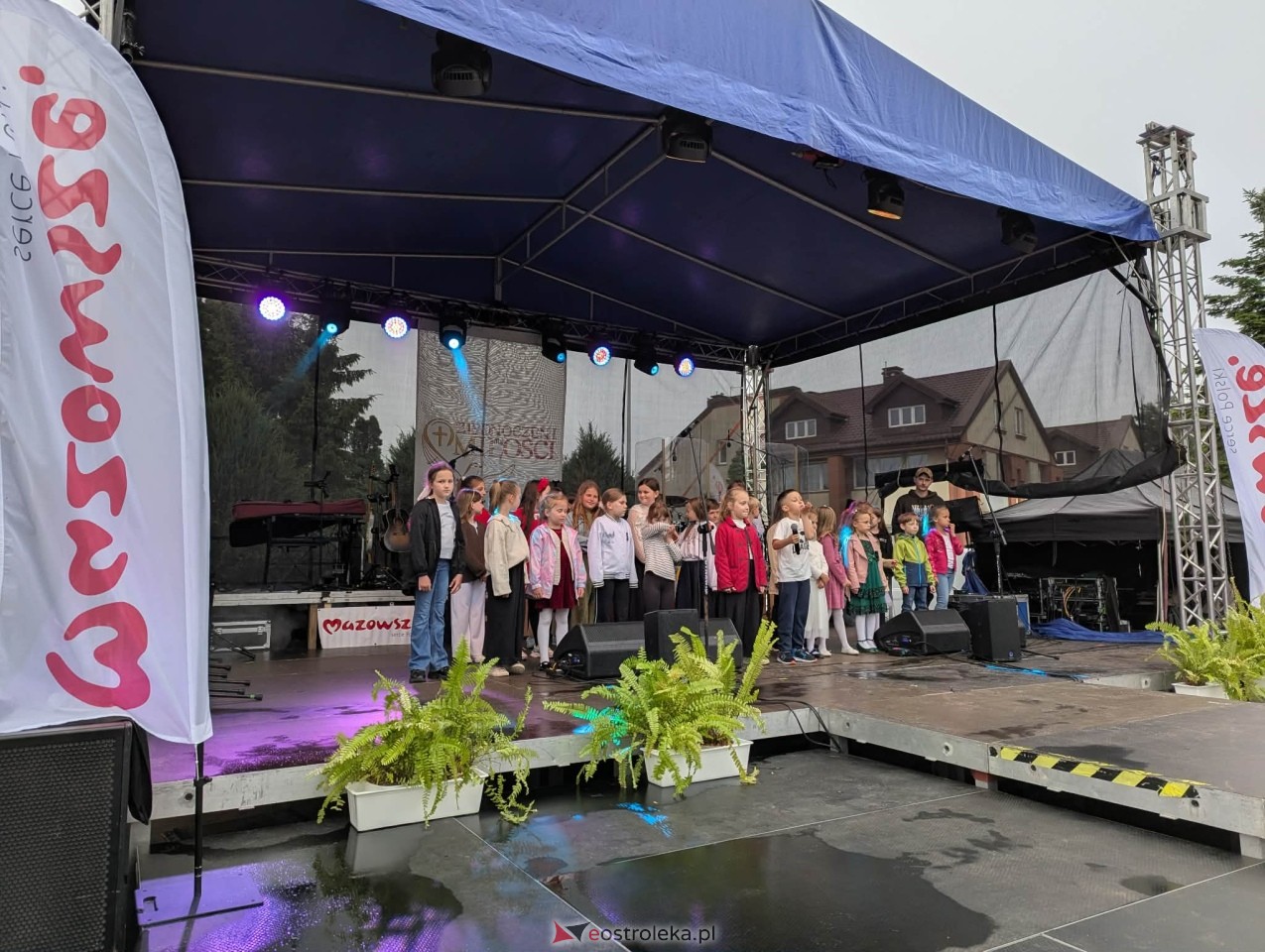 Zjednoczeni dla Miłości - Koncert Uwielbienia w Ostrołęce [04.06.2026] - zdjęcie #130 - eOstroleka.pl