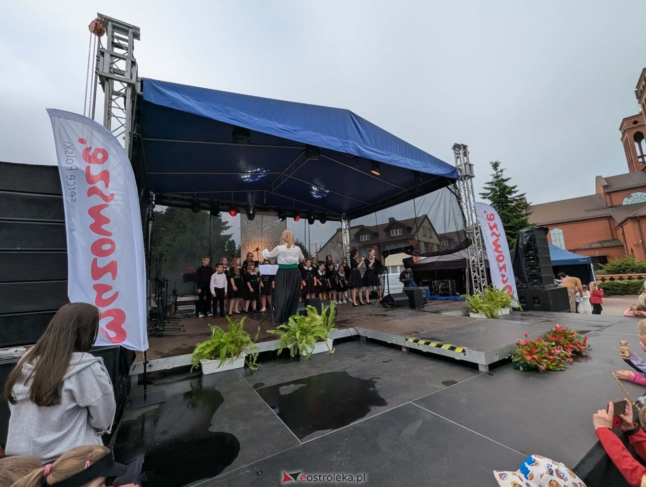 Zjednoczeni dla Miłości - Koncert Uwielbienia w Ostrołęce [04.06.2026] - zdjęcie #127 - eOstroleka.pl