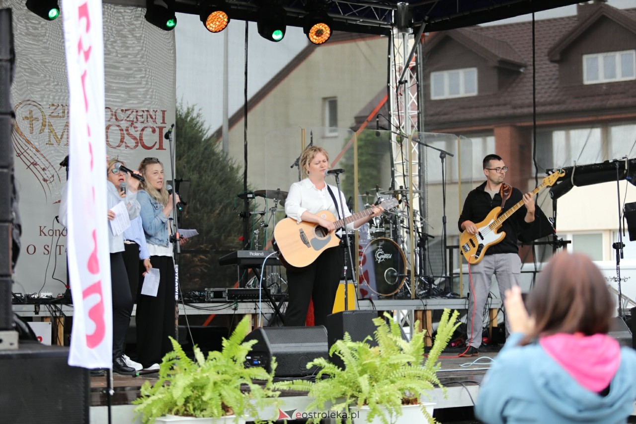 Zjednoczeni dla Miłości - Koncert Uwielbienia w Ostrołęce [04.06.2026] - zdjęcie #122 - eOstroleka.pl