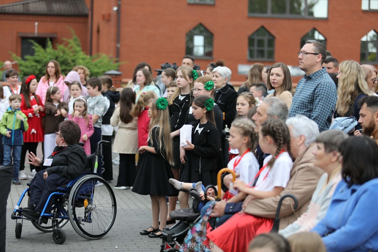 Zjednoczeni dla Miłości - Koncert Uwielbienia w Ostrołęce [04.06.2026] - zdjęcie #109 - eOstroleka.pl