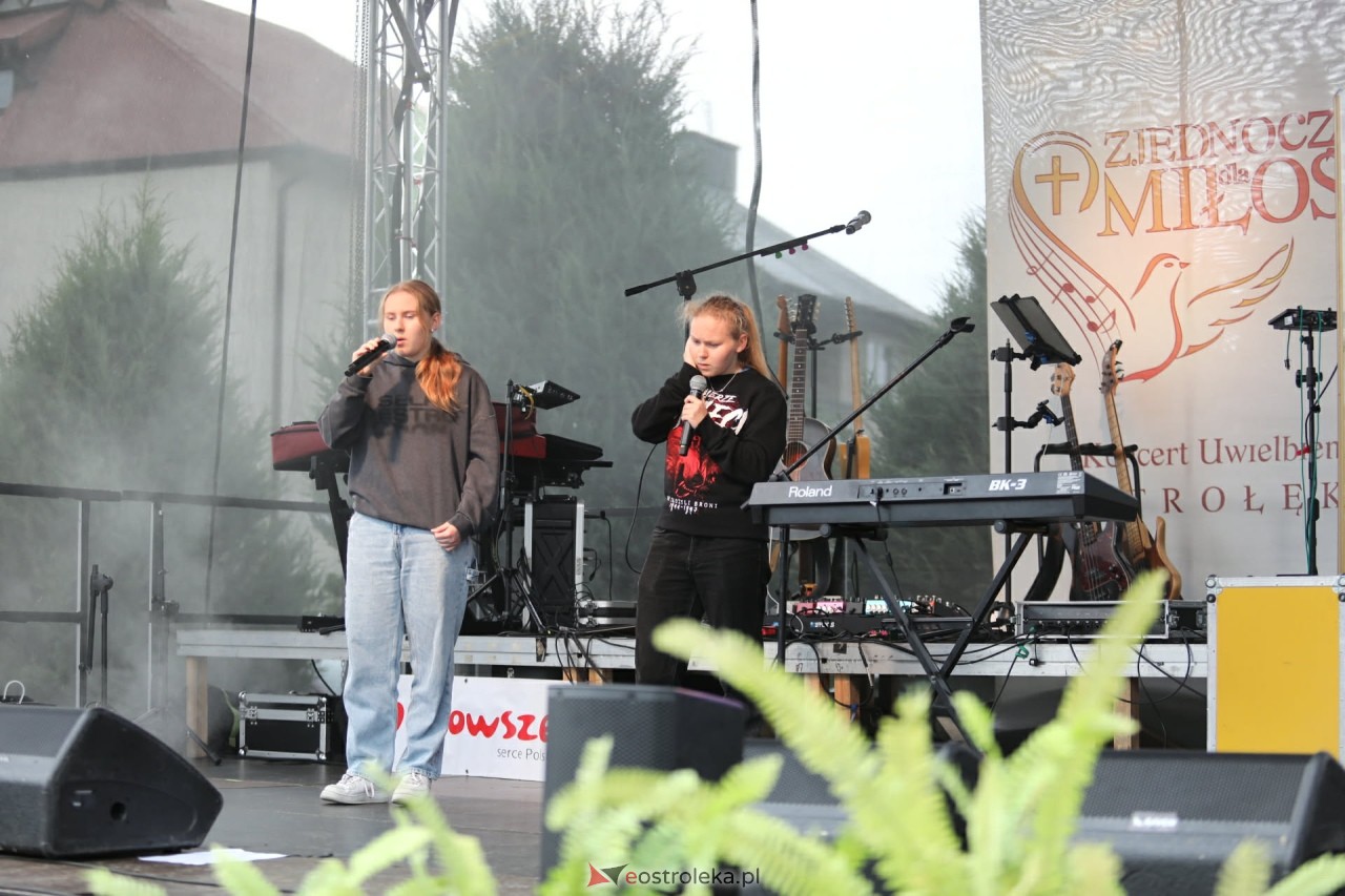 Zjednoczeni dla Miłości - Koncert Uwielbienia w Ostrołęce [04.06.2026] - zdjęcie #107 - eOstroleka.pl