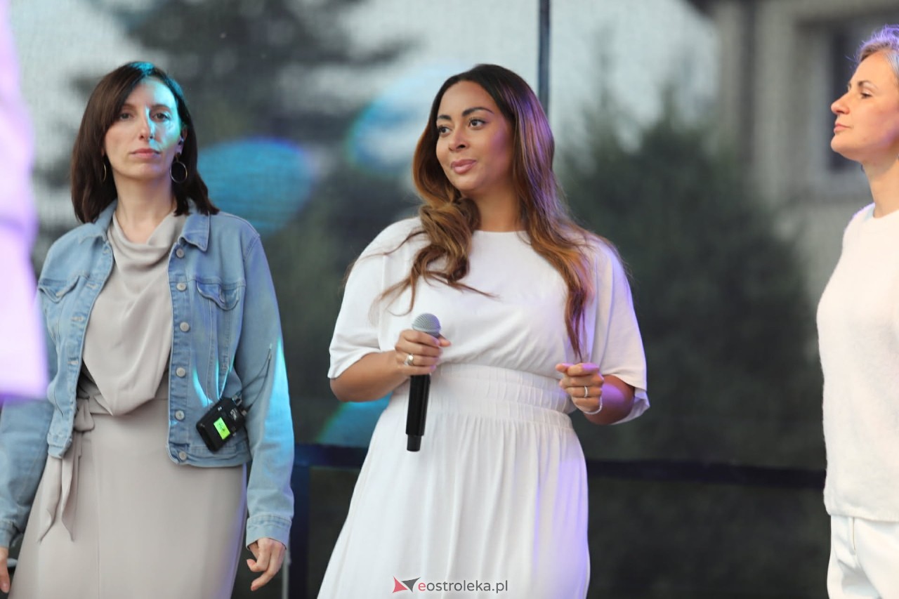 Zjednoczeni dla Miłości - Koncert Uwielbienia w Ostrołęce [04.06.2026] - zdjęcie #93 - eOstroleka.pl