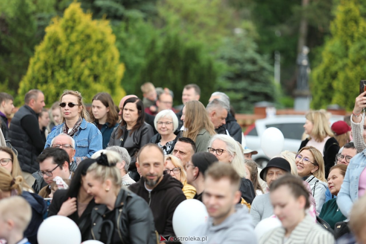 Zjednoczeni dla Miłości - Koncert Uwielbienia w Ostrołęce [04.06.2026] - zdjęcie #87 - eOstroleka.pl
