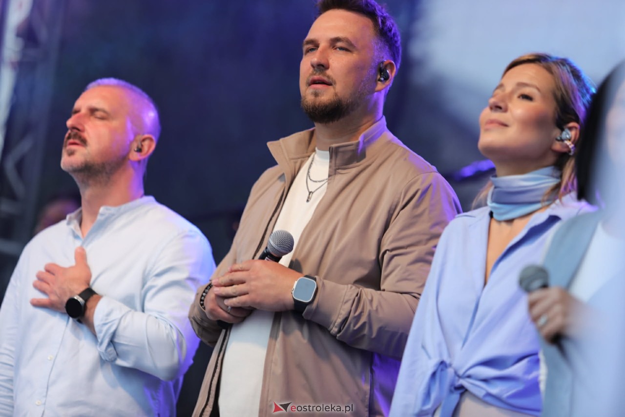 Zjednoczeni dla Miłości - Koncert Uwielbienia w Ostrołęce [04.06.2026] - zdjęcie #77 - eOstroleka.pl