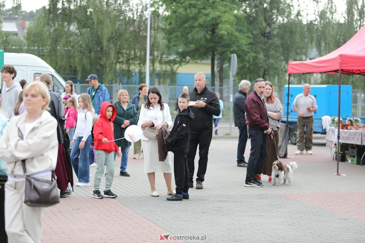Zjednoczeni dla Miłości - Koncert Uwielbienia w Ostrołęce [04.06.2026] - zdjęcie #63 - eOstroleka.pl