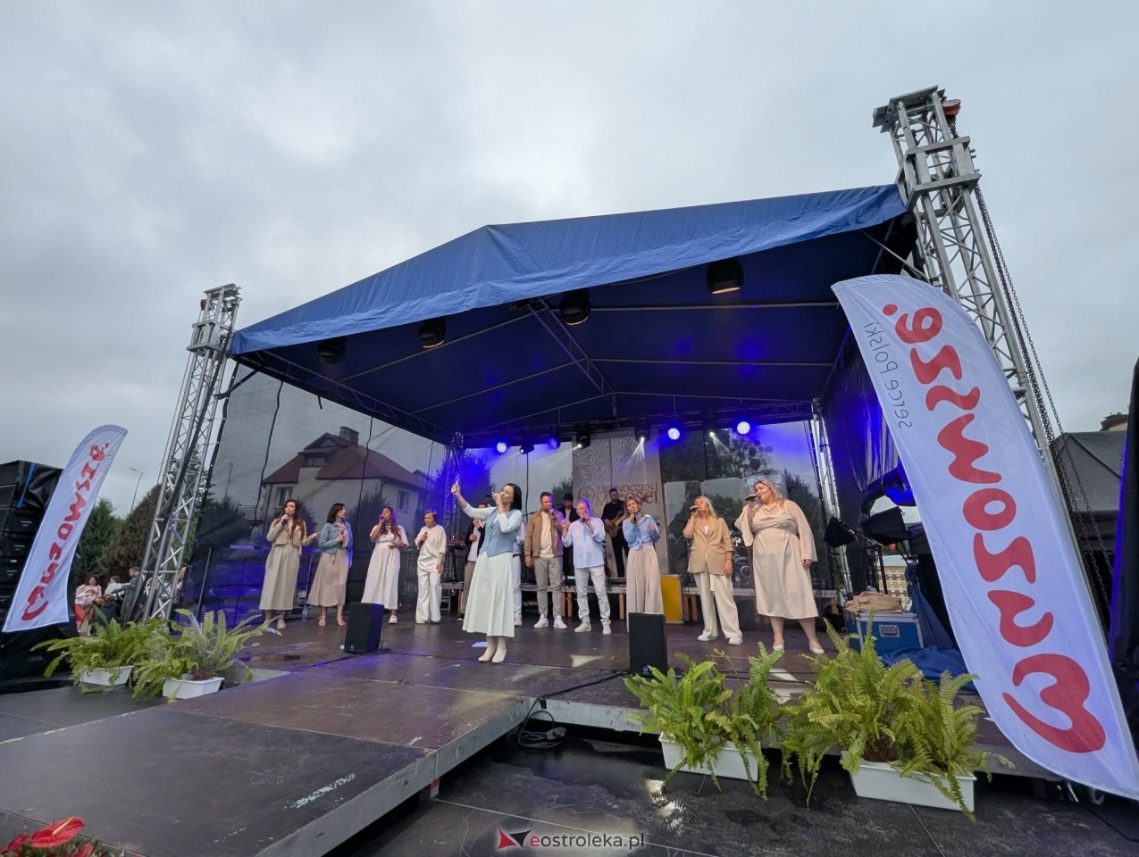 Zjednoczeni dla Miłości - Koncert Uwielbienia w Ostrołęce [04.06.2026] - zdjęcie #54 - eOstroleka.pl