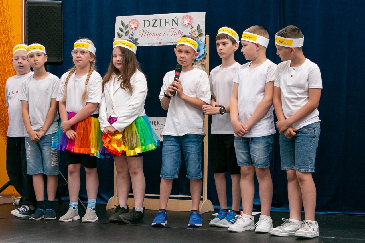 Dzień Rodziny w Szkole Podstawowej w Lipnikach [08.06.2026] - zdjęcie #38 - eOstroleka.pl