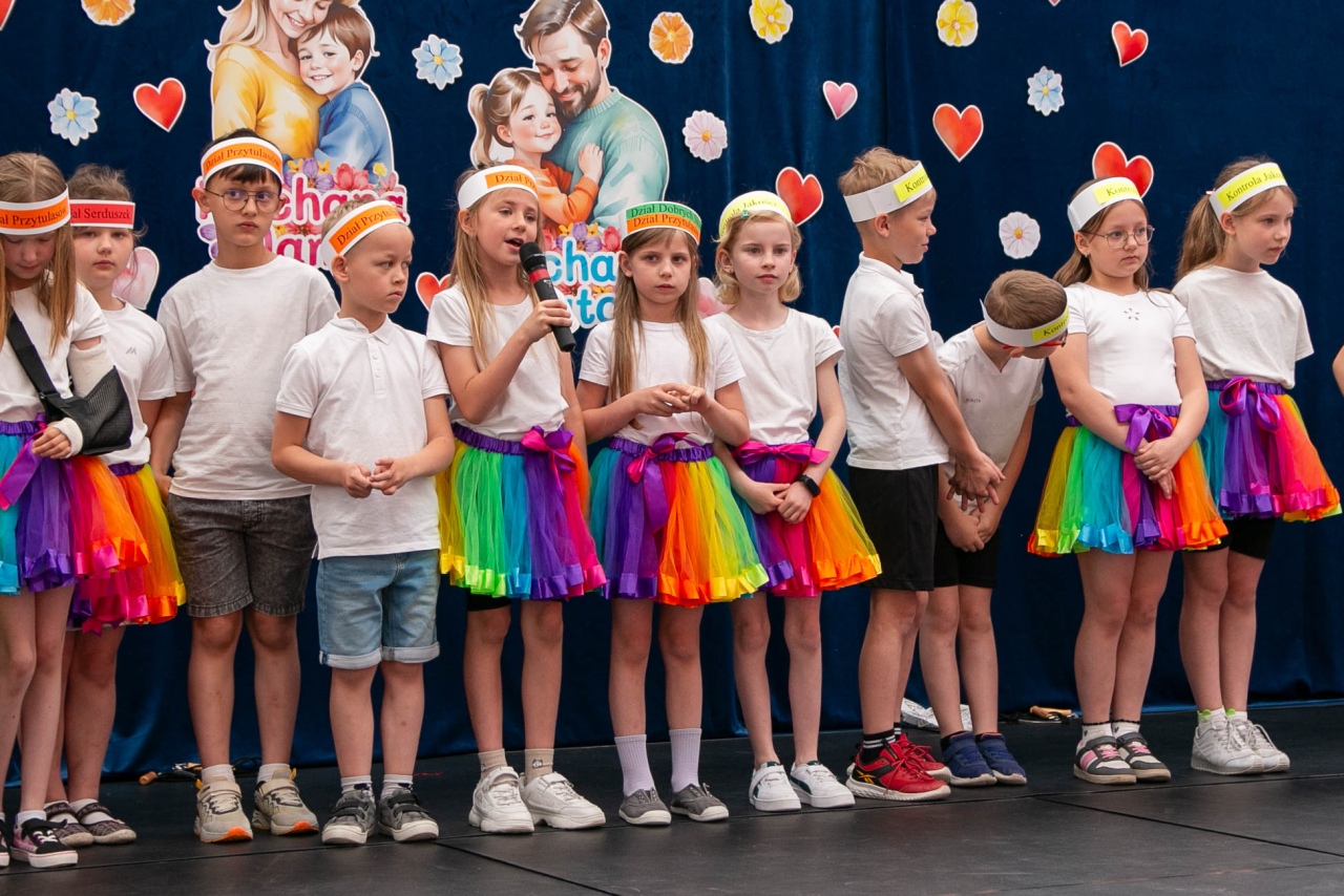 Dzień Rodziny w Szkole Podstawowej w Lipnikach [08.06.2026] - zdjęcie #36 - eOstroleka.pl