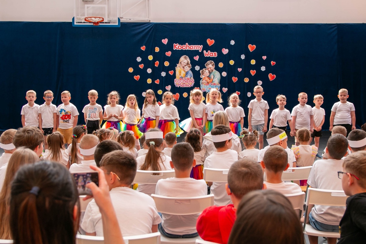 Dzień Rodziny w Szkole Podstawowej w Lipnikach [08.06.2026] - zdjęcie #35 - eOstroleka.pl
