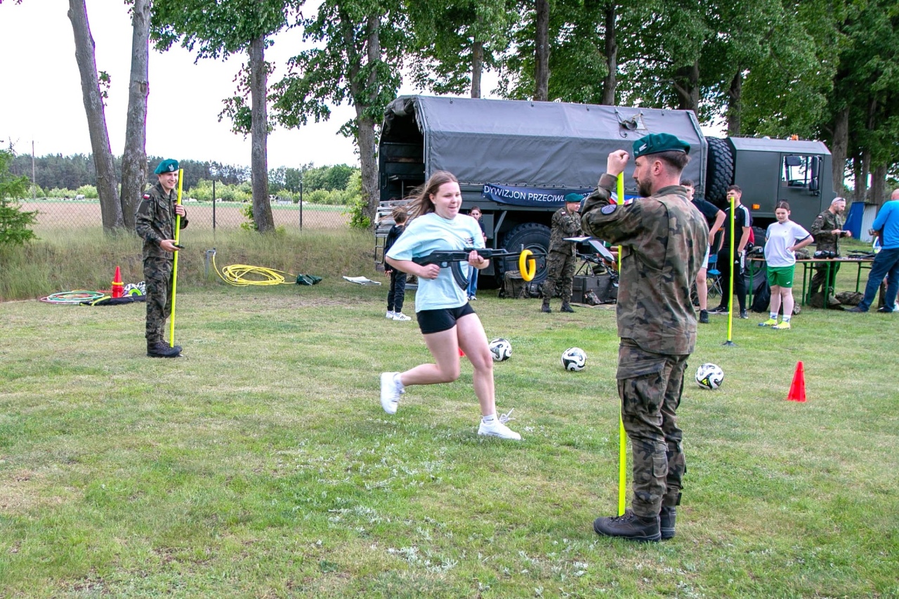 Dzień Rodziny w Szkole Podstawowej w Lipnikach [08.06.2026] - zdjęcie #32 - eOstroleka.pl