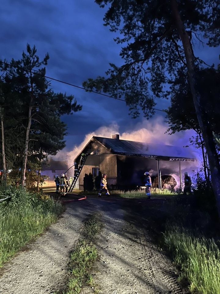 Pożar w Tatarach [10.06.2026] - zdjęcie #6 - eOstroleka.pl