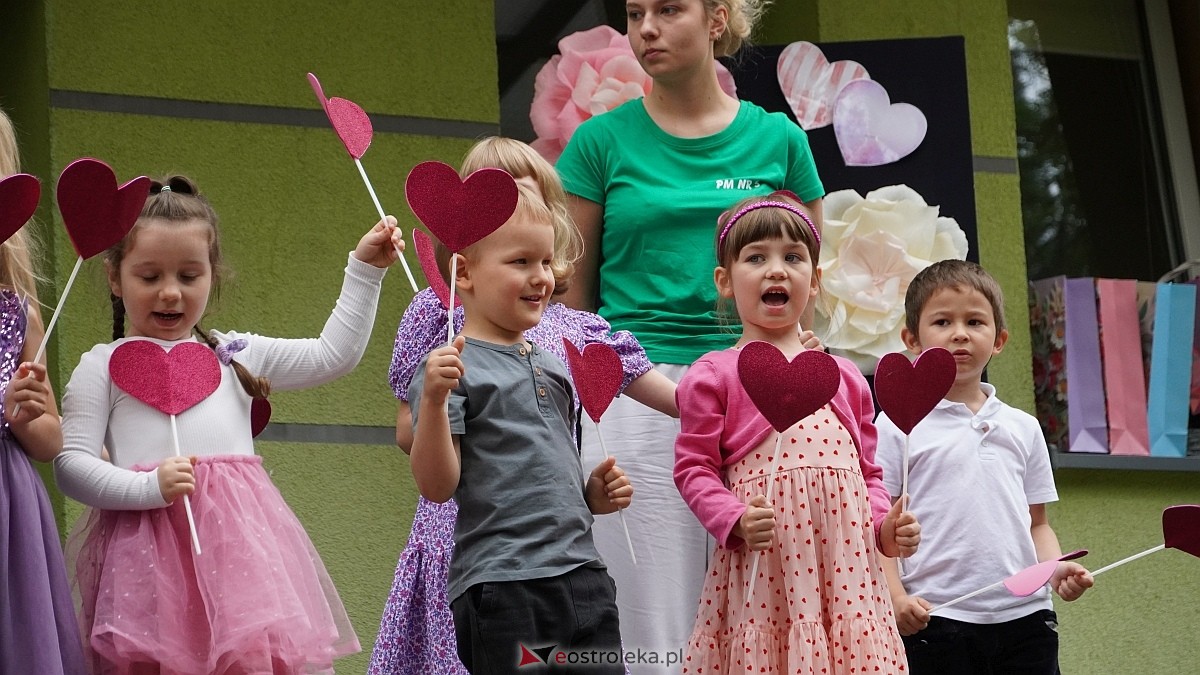 Dzień Rodziny w Przedszkolu Miejskim nr 5 Leśna Kraina [10.06.2026] - zdjęcie #38 - eOstroleka.pl